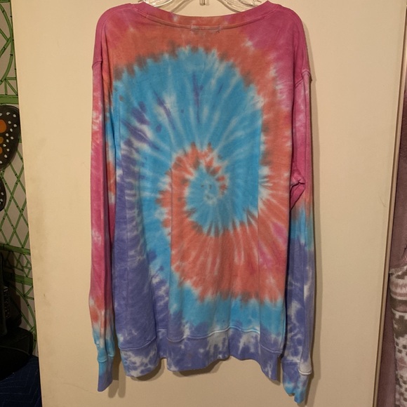 Sweatshirt - Picture 3 of 3